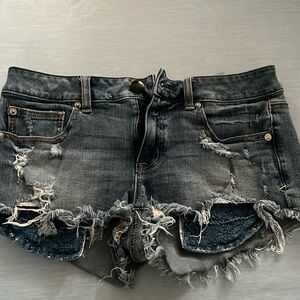 American Eagle short shorts